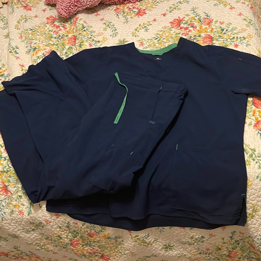 Carhartt scrubs